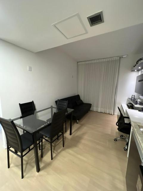Blend Marista - Apt 1 Qt Goiânia Extérieur photo
